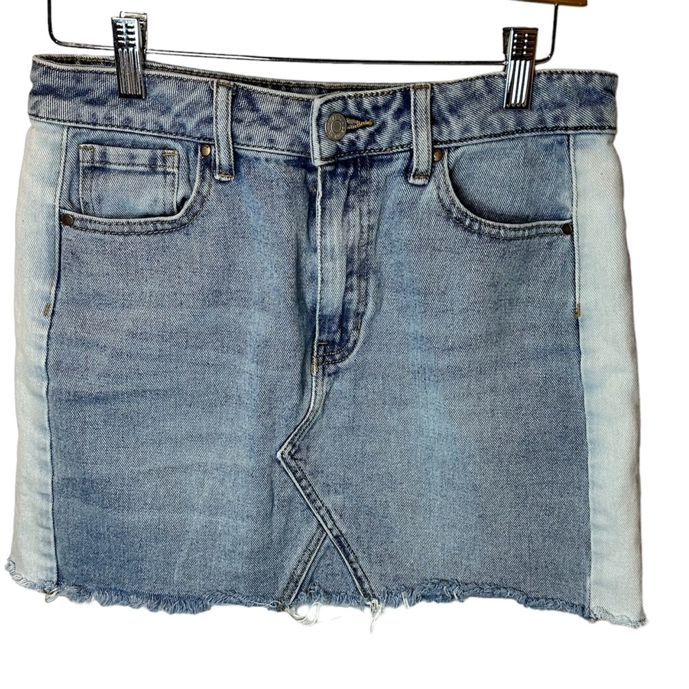Pacsun Denim MIni Skirt Two Toned Blue Button Up/Zipper Frayed Hem Size 27